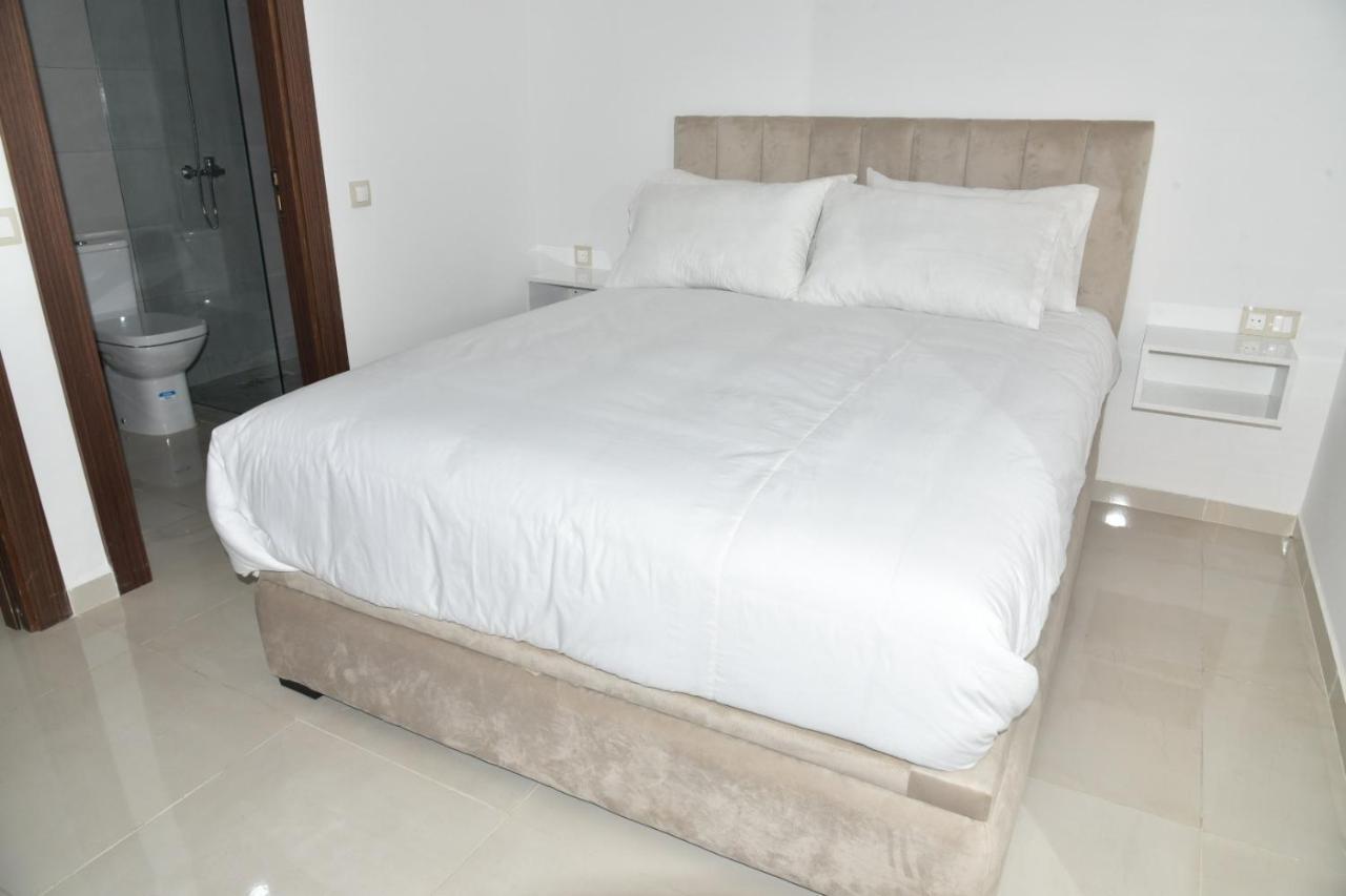 Lovely Apartment With Pool & Gym Kenitra Exterior foto