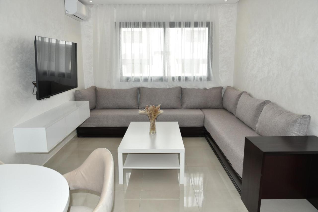 Lovely Apartment With Pool & Gym Kenitra Exterior foto